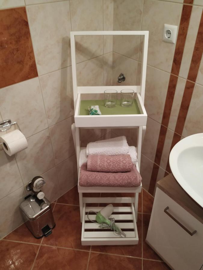 Studio Apartman Violeta II - 50M From The Beach Trogir Ngoại thất bức ảnh