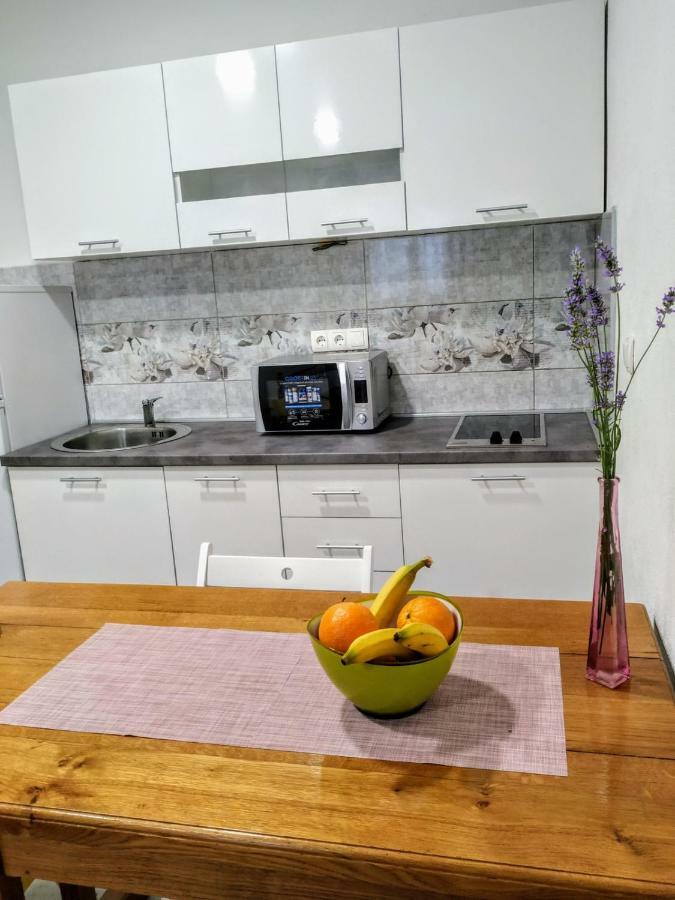 Studio Apartman Violeta II - 50M From The Beach Trogir Ngoại thất bức ảnh